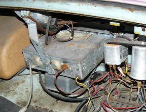 vw radio back sm.jpg
